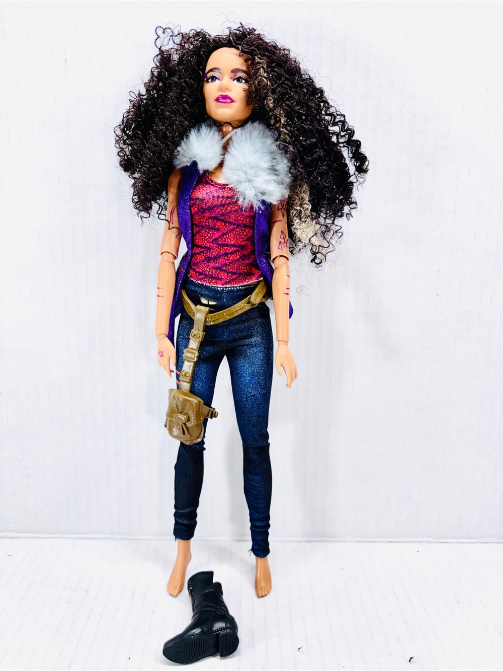 Disney's Zombies 2 Willa Lykensen Werewolf Doll 2 Missing A Shoe!
